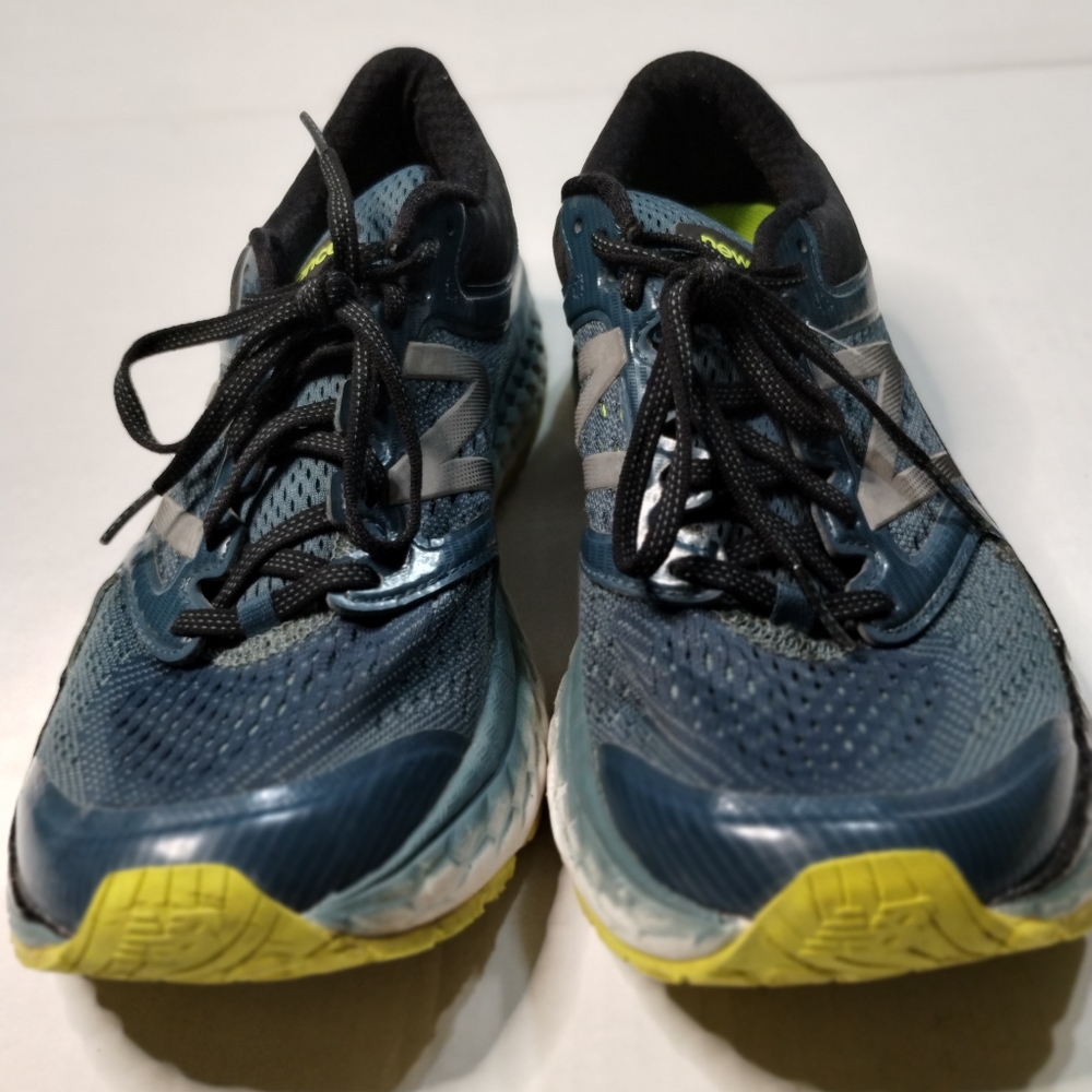 New balance fresh foam 1080 men's size 10 and 1/2